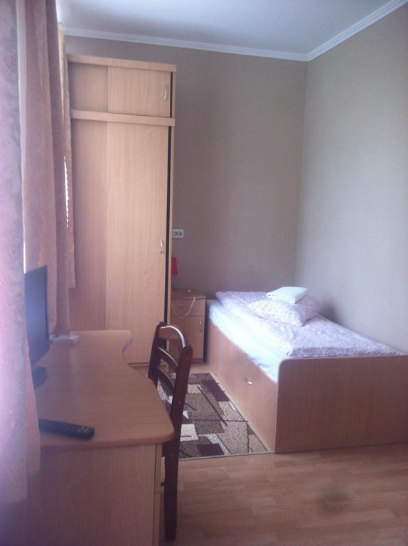Piroshka Hotel 别列戈沃 外观 照片