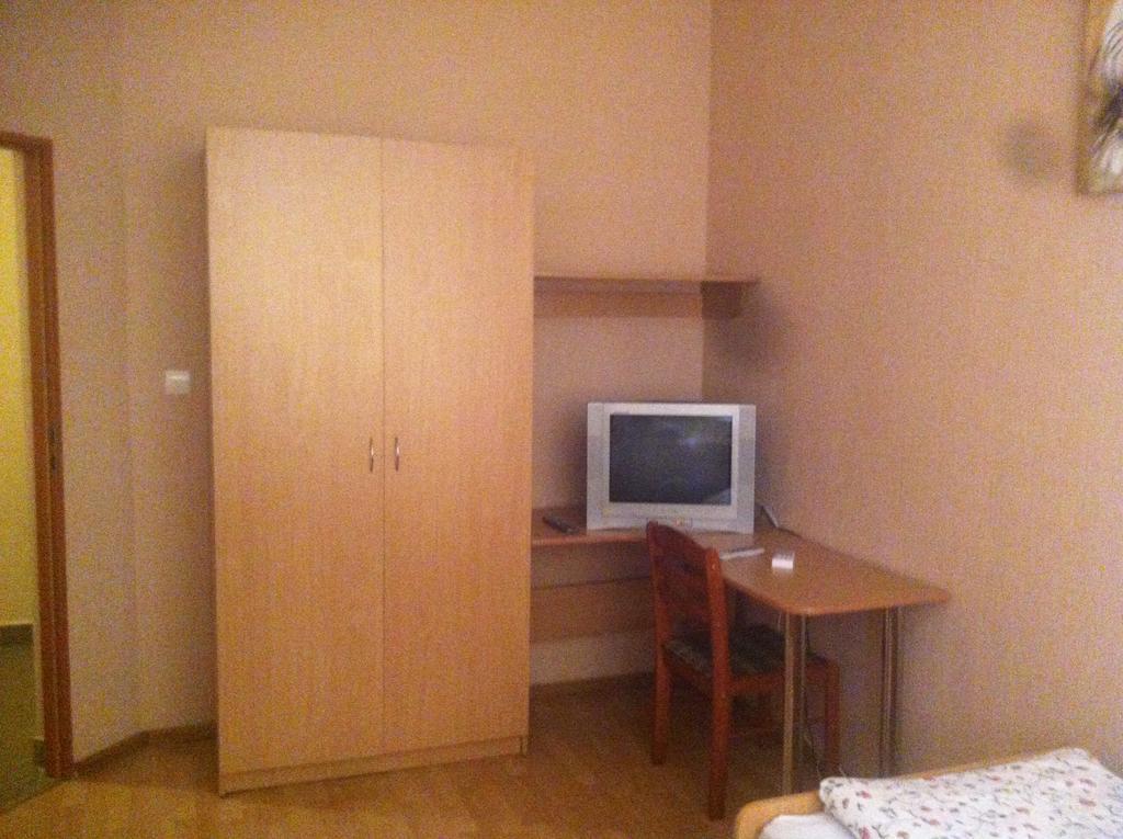 Piroshka Hotel 别列戈沃 外观 照片